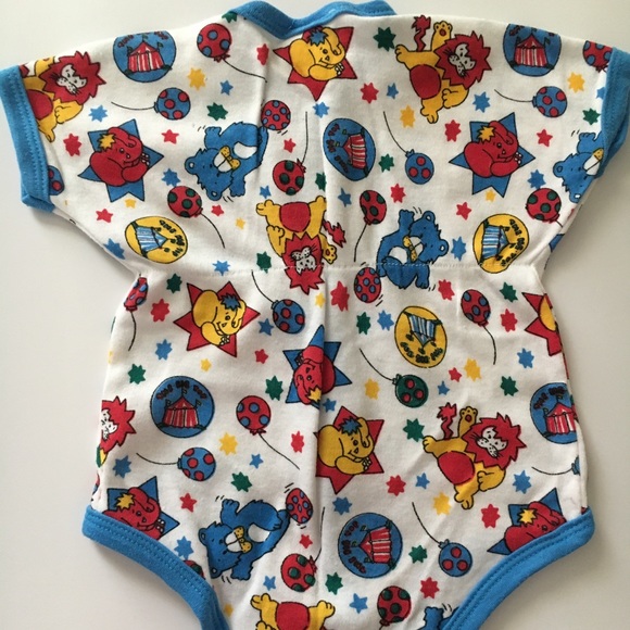 Vintage Circus Themed Onesie - Picture 3 of 3